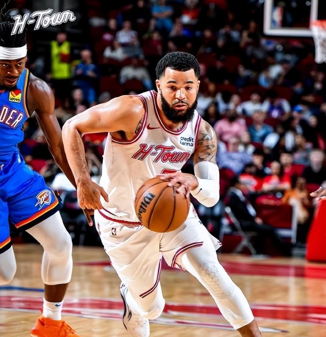 28圈app包含集结日迈阿密热火调整名单以备NBA总决赛，完成体检环节打磨，引发热议，阵容厚度经受考验的词条