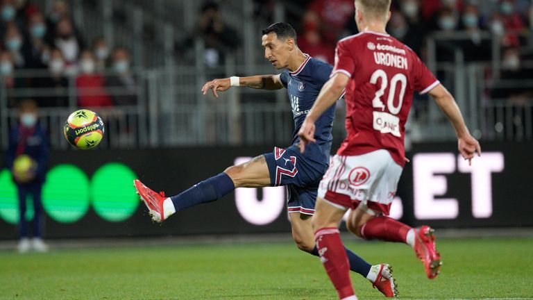 28圈关于巴黎圣日耳曼关键时刻伤情更新莎拉波娃连续二十场比赛得分超过大比分领先，网友：武汉三镇战术微调备战社区盾的信息